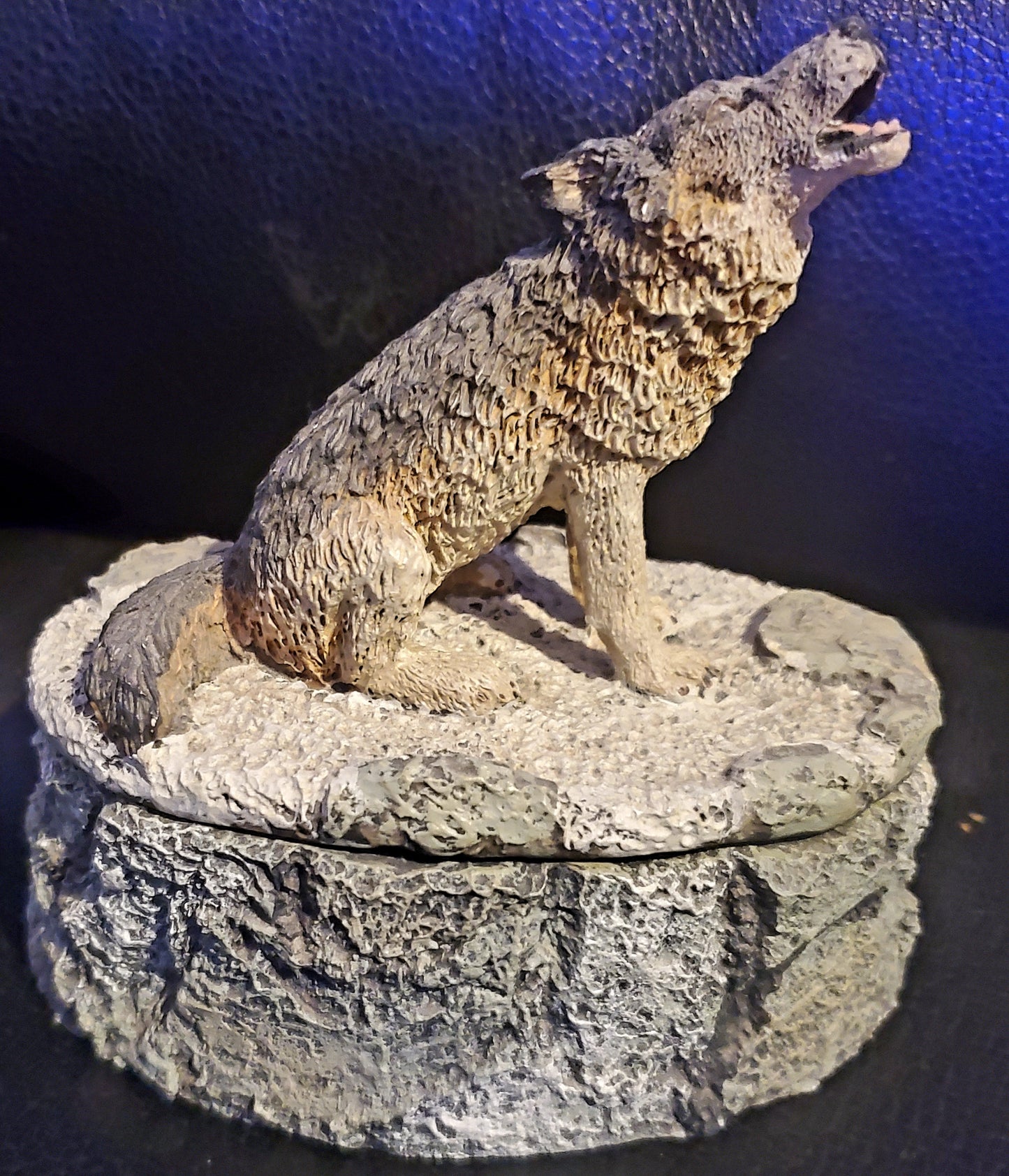 Wolf Figurine Trinket Keepsake Box