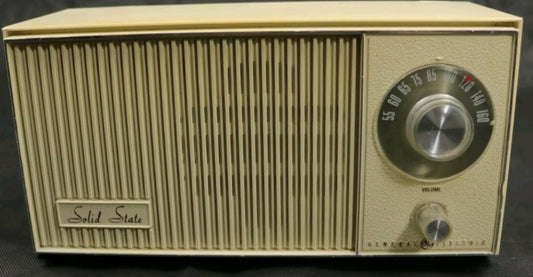 Vintage 50s General Electric GE T-1151 B Solid State Radio